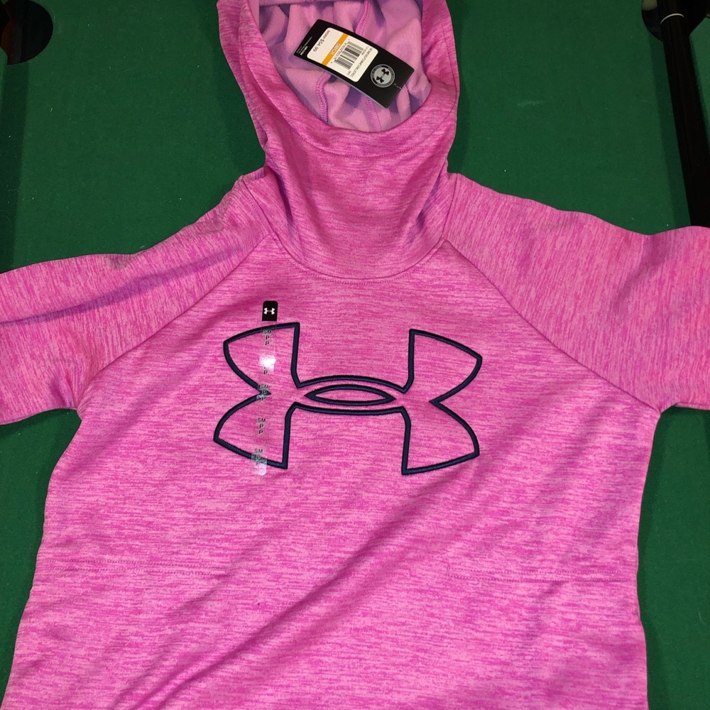 Under Armour Sweatshirt